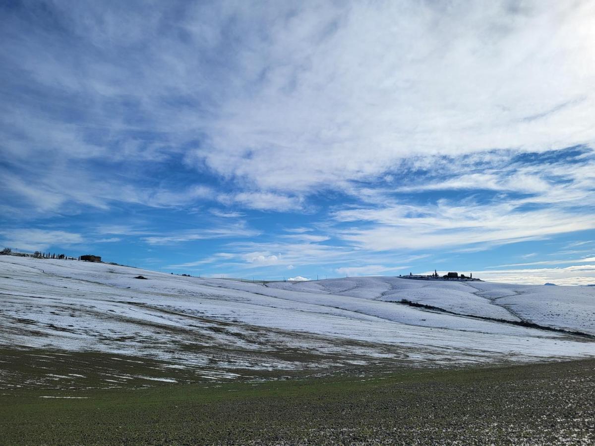 فندق Dimora In Francigena San Quirico dʼOrcia المظهر الخارجي الصورة